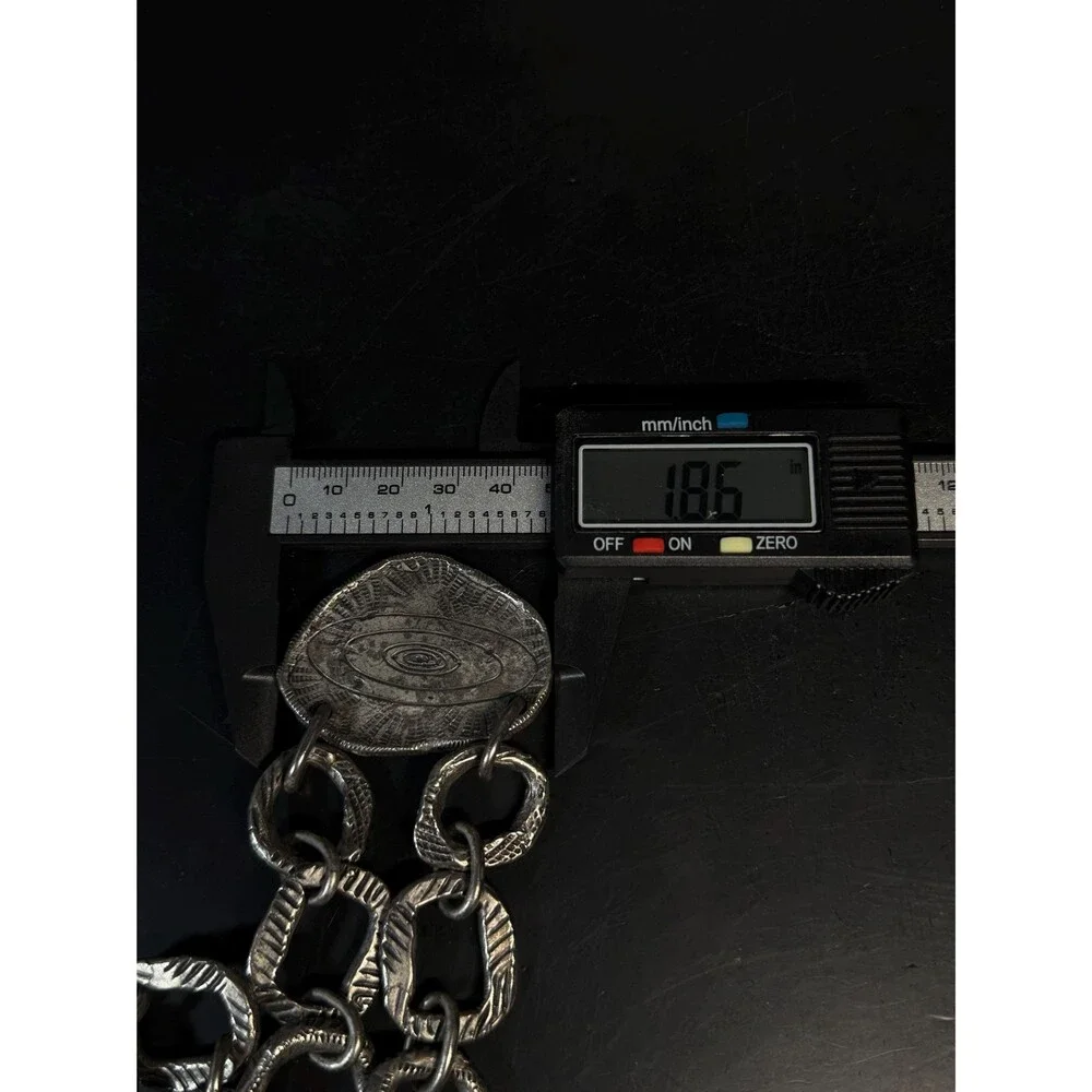 Vintage Silver Tone Celestial Medallion Necklace Chunky Textured Links 17.25